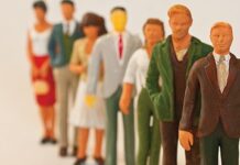 NHS making progress on long waits but 30% increase in electives could be unachievable