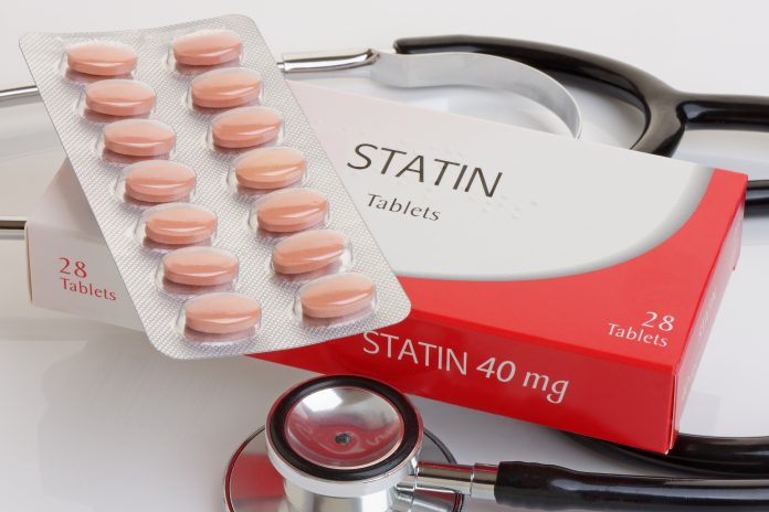 Generic Pack of Statins Statins reduce the cardiovascular disease risk in older people