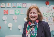 Social care workers feel undervalued, survey finds Deputy Minister for Health and Social Services Julie Morgan