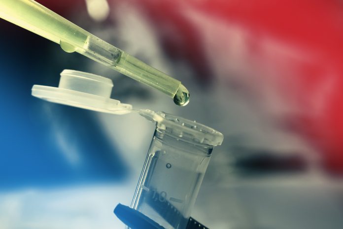 Pipette drop of stem cells