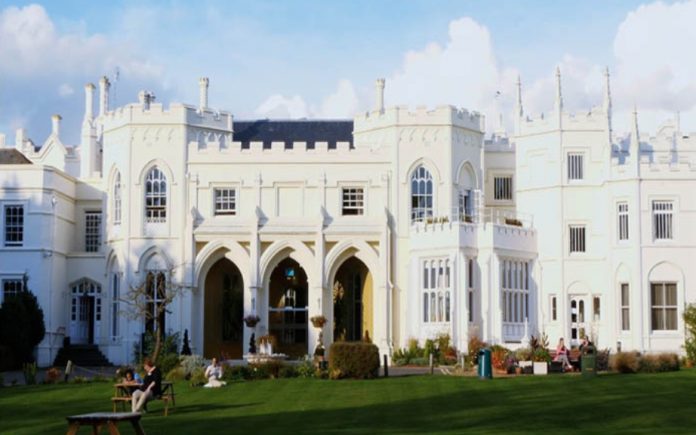Roehampton Hospital, Priory Roehampton Hospital, Priory