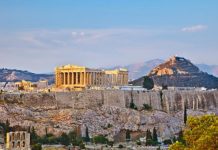 Greek-American and Canadian dental tourists to Greece