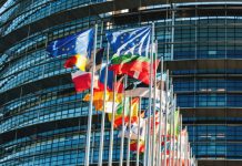 Baltic bans Russian tourists, EU could follow