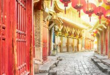 Regulators in China crackdown on poor TCM practice