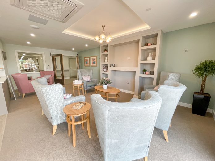 Studley Rose - Communal lounge area (2)