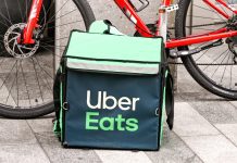Portugal: order a doctor on Uber Eats