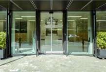 Living Room Health opens first two clinics