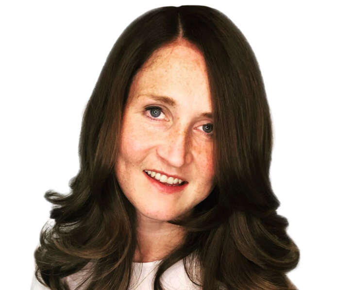 Dr-Joanne-Farrow
