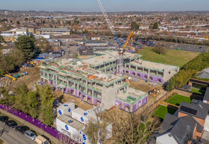 Signature Senior Lifestyle _ElliottGroup_Hornchurch_G