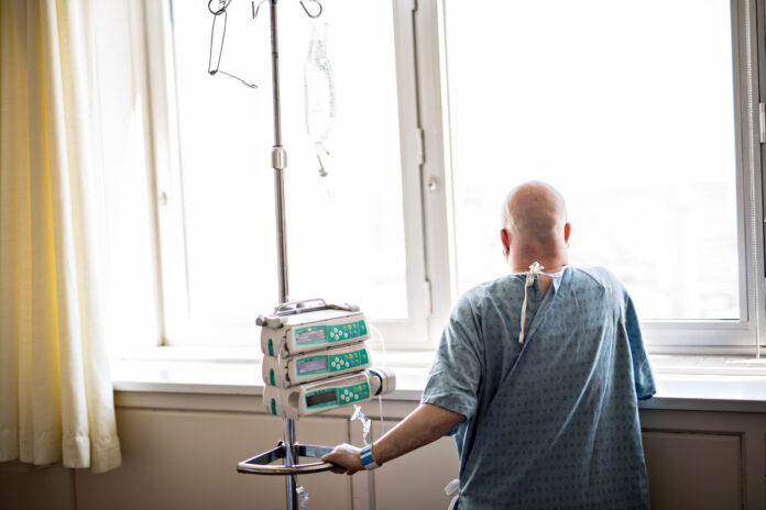 woman in hospital suffering from cancer
