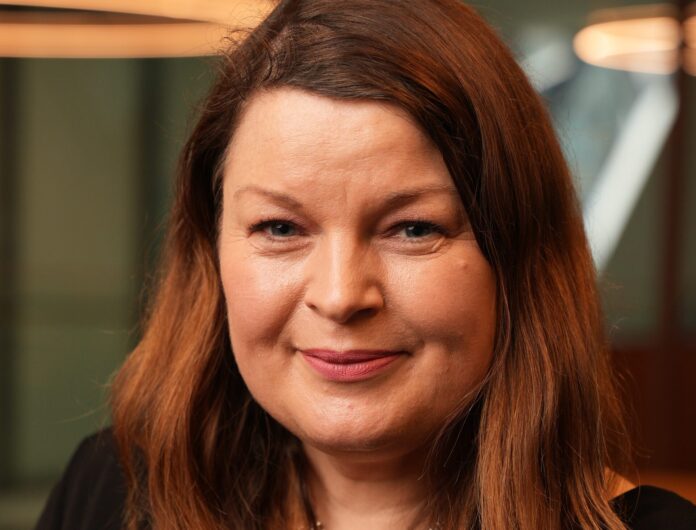 Emma Thomson